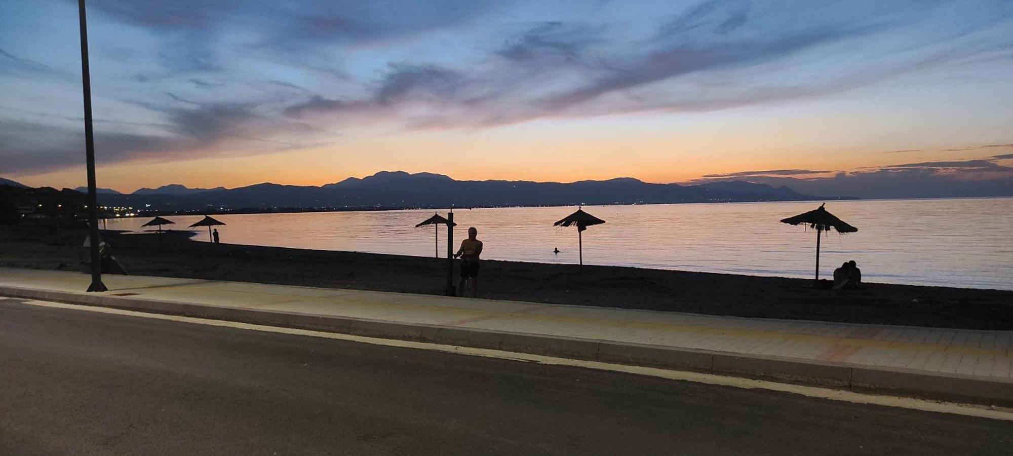 Sun, Sea, And Sand-Only 20 Footsteps To The Beach Corinth Екстериор снимка
